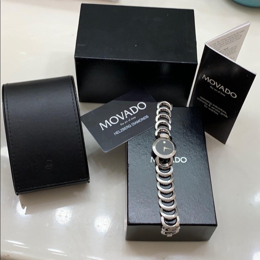 🔥LAST CHANCE 🔥 MOVADO RONDIRO WATCH🦋